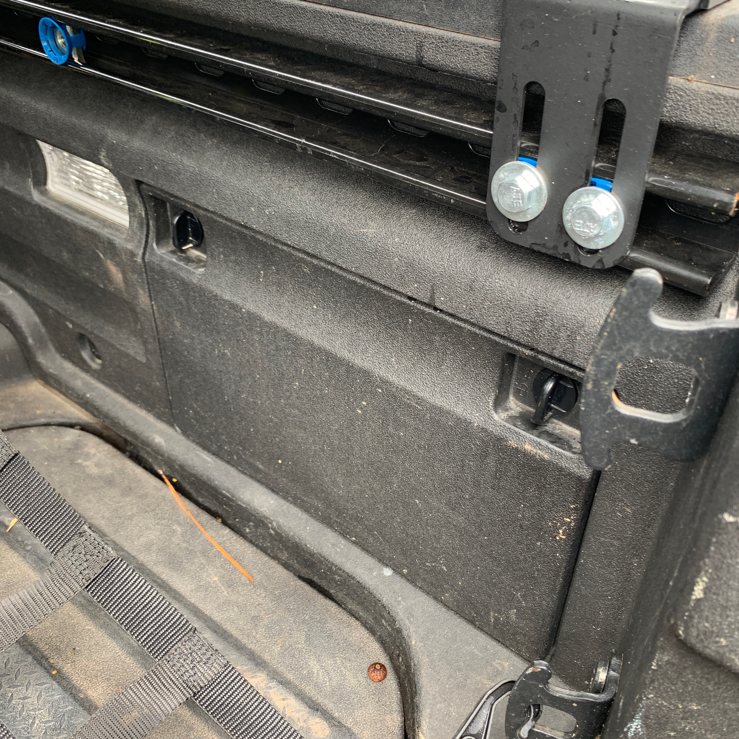 Unistrut Bed Mount Kit