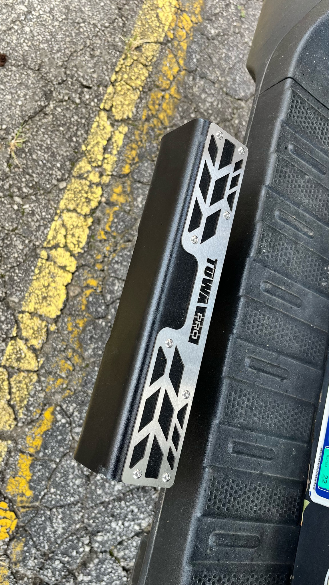 4CX Boar Step by TUWAPRO fits all 2" Receivers