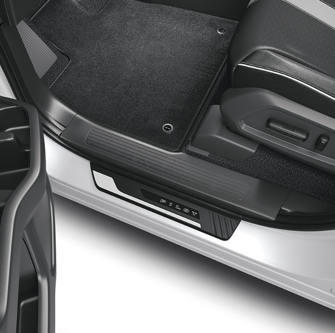 2023 2024 2025 Honda Pilot Illuminated Door Sill Trim