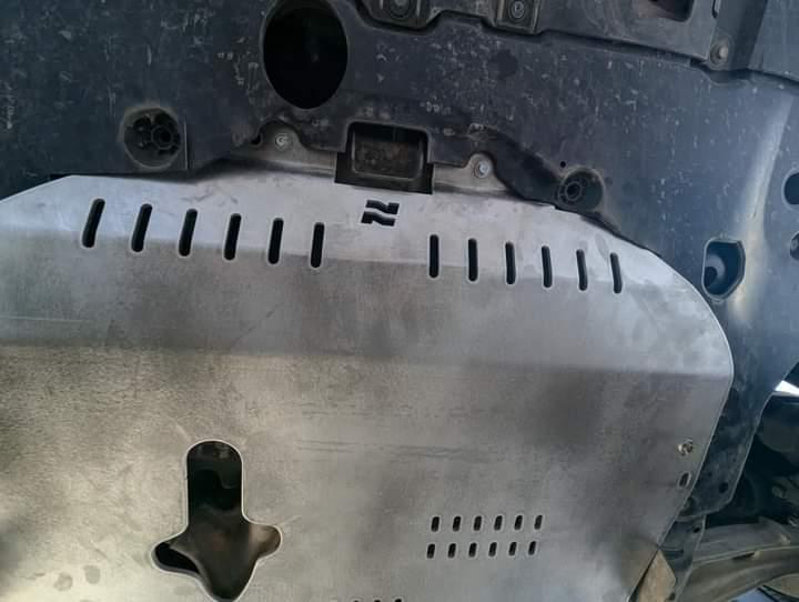 FRONT SKID PLATE 2023+ PILOT