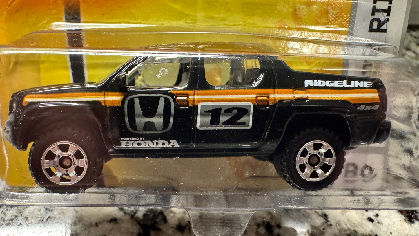 Matchbox Honda Ridgeline 80 Outdoor Adventure Black 12 5/12 M5350