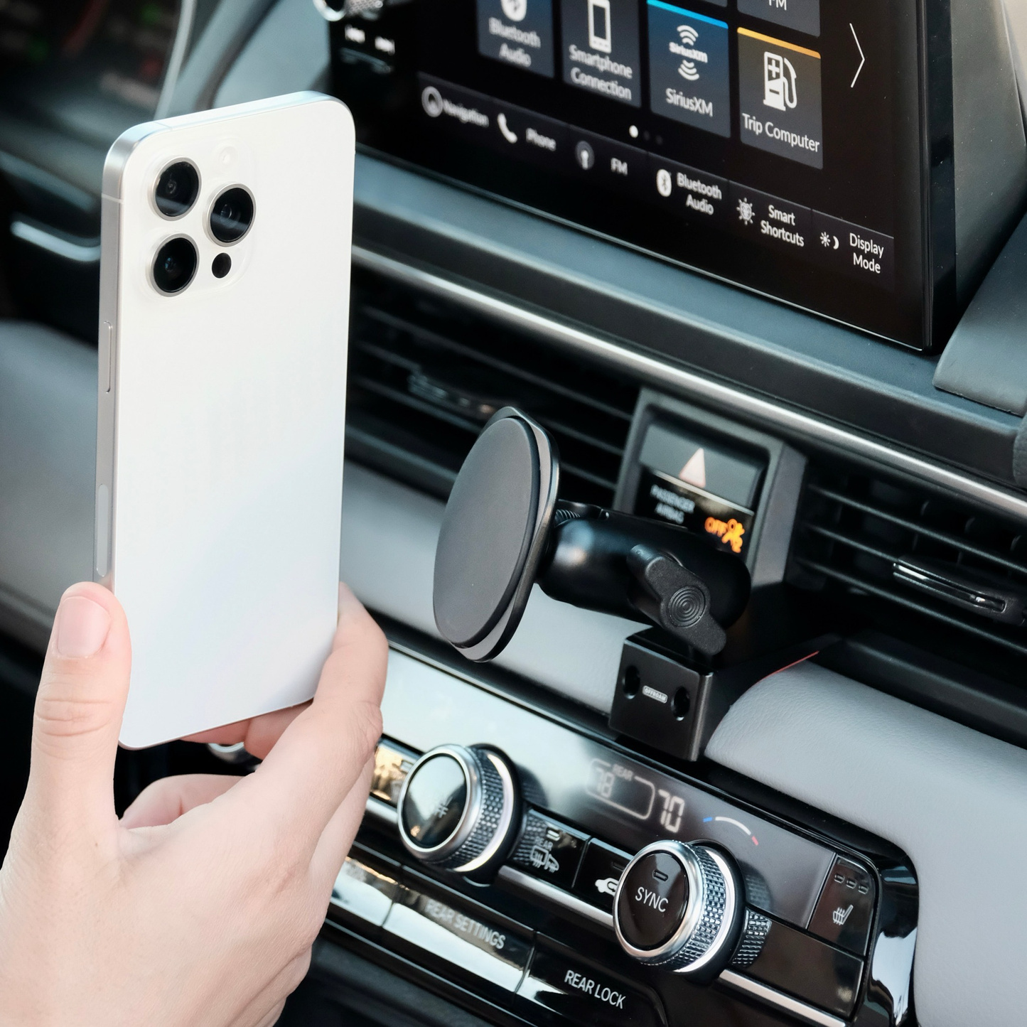 Honda Pilot 2023-2025 | Passport 2026 MagSafe-compatible Phone Mount By OFFROAM