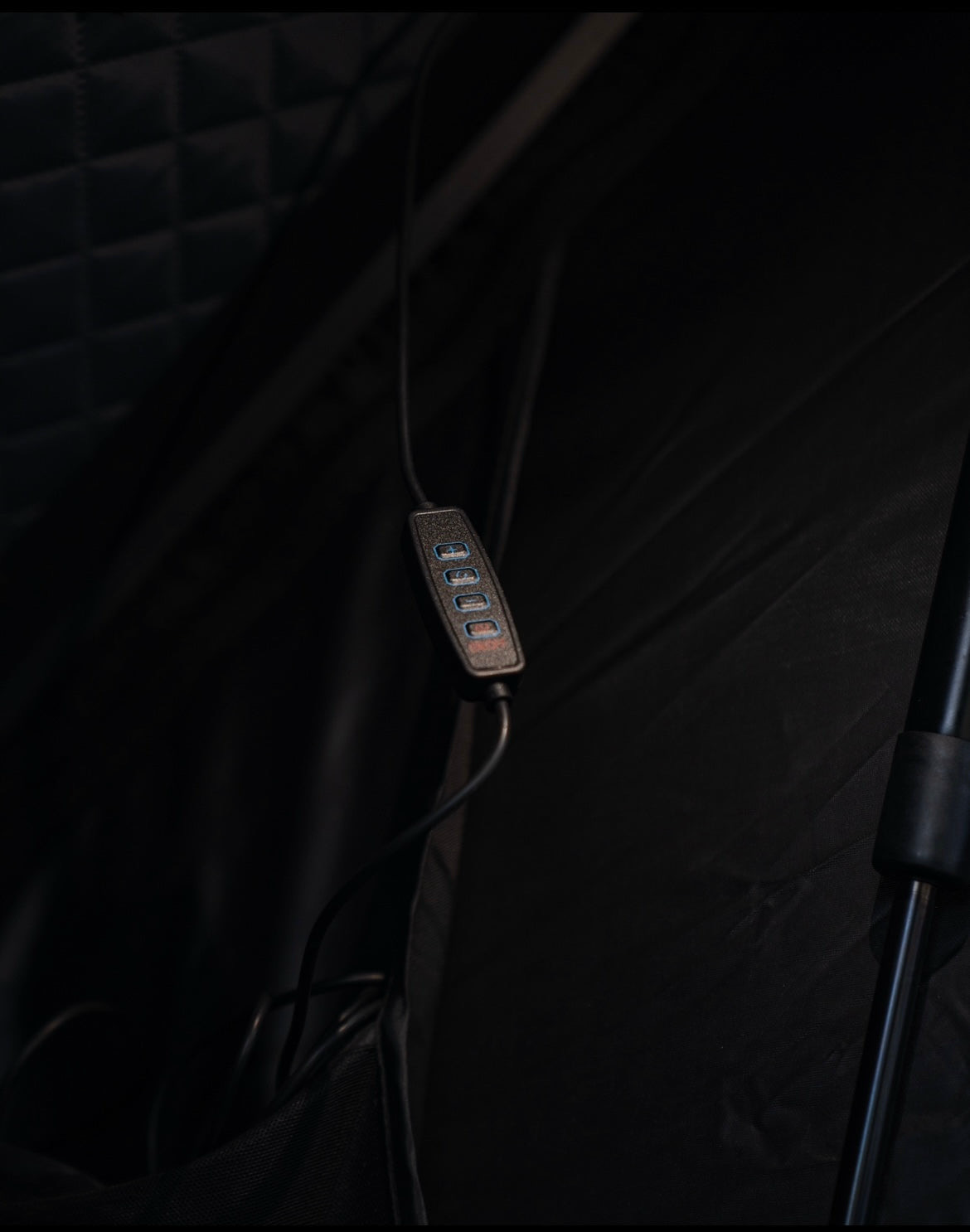 STERLING ADVENTURE CO Wasatch Lite Aluminum Hardshell Rooftop Tent