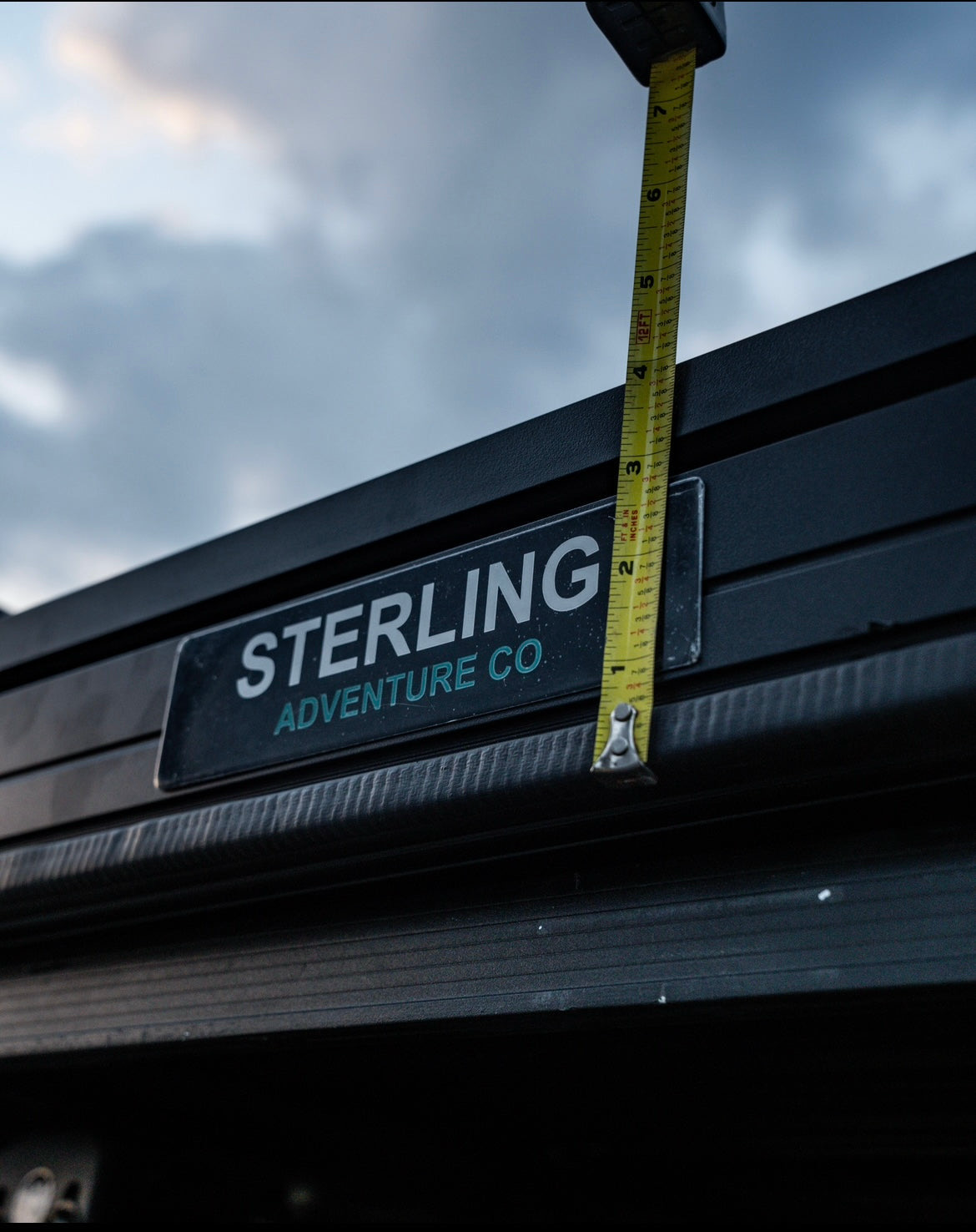 STERLING ADVENTURE CO Wasatch Lite Aluminum Hardshell Rooftop Tent