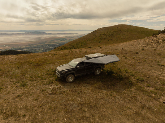 STERLING ADVENTURE CO 180 Degree Free Standing Awning